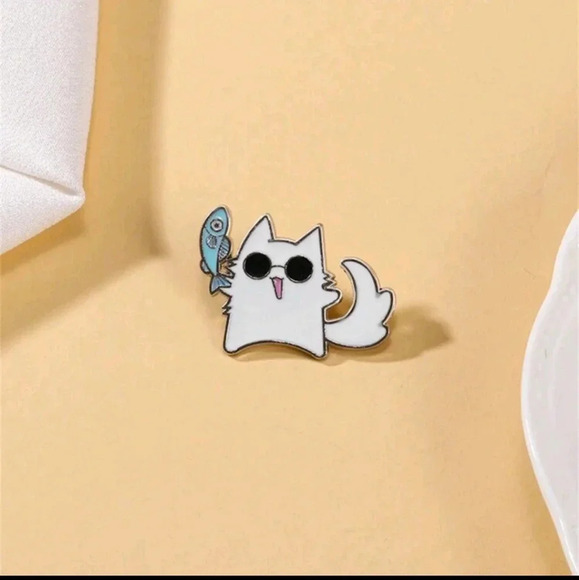 Jujitsu Kaisen funny fish enamel pin brooch charm purse bag anime pins manga cha - Picture 6 of 7